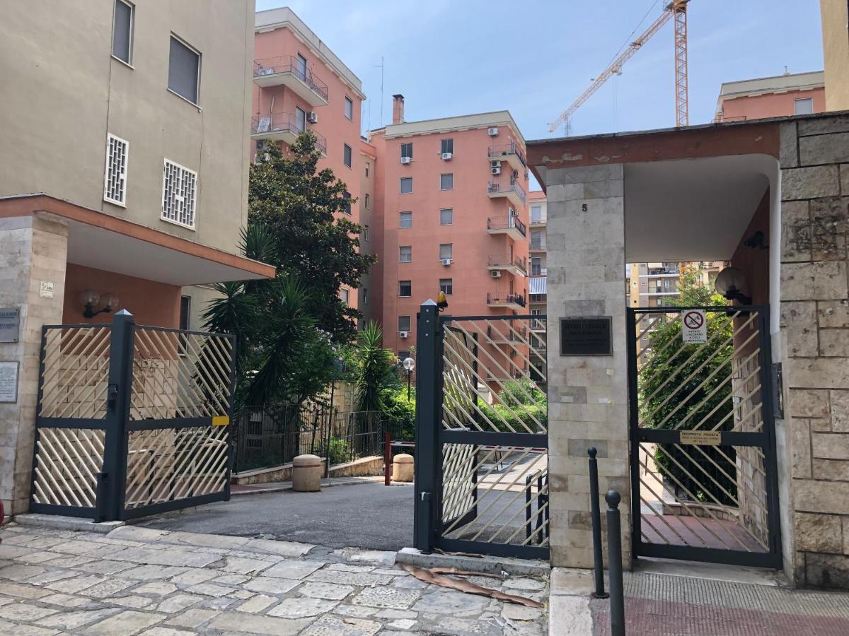 Garden View Salandra Apartment - Bari Policlinico Bagian luar foto